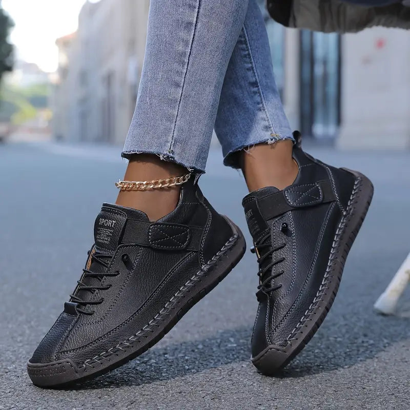 Negru / 43